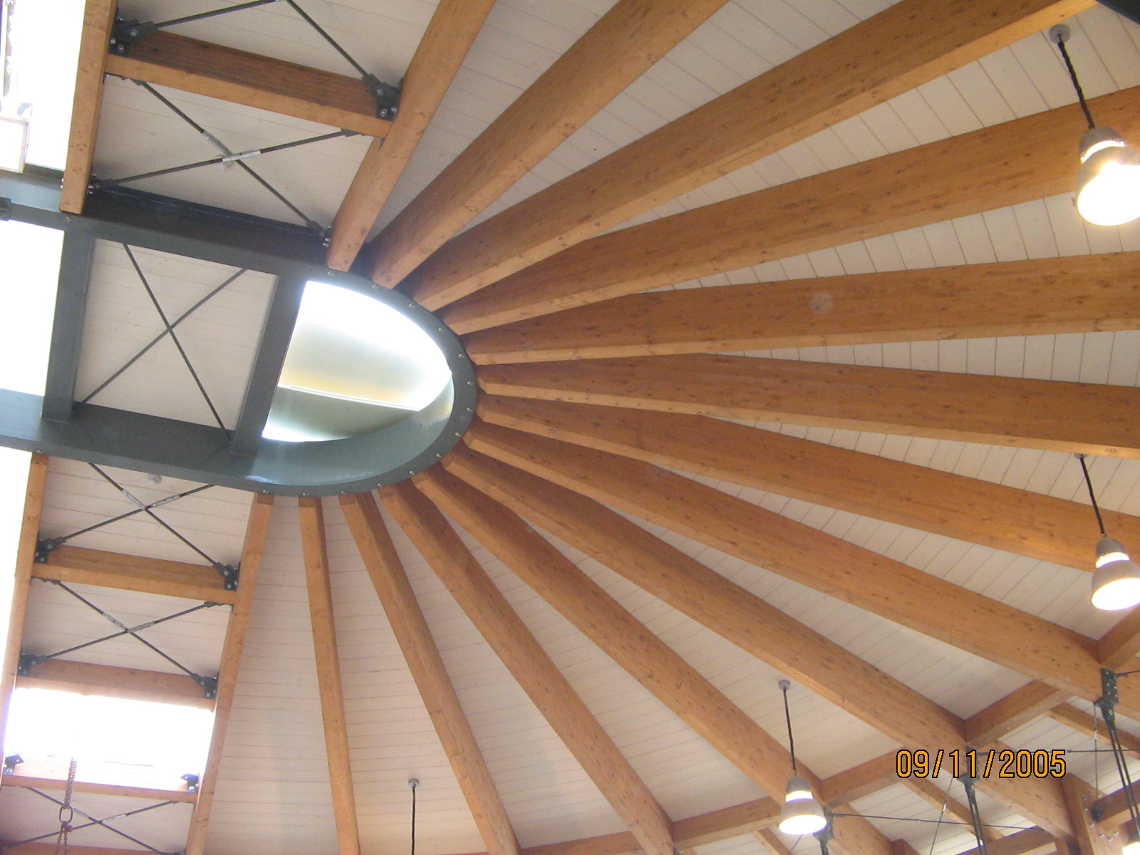 Realizzazioni strutture in legno nelle marche Box auto prefabbricati roma